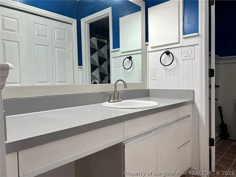 2105 Wexford Oaks Ct — Photo 19