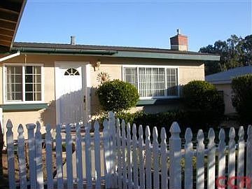 1st image of 580 Woodland Dr