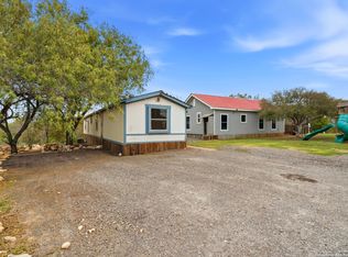 9455 S FOSTER RD, San Antonio, TX 78222