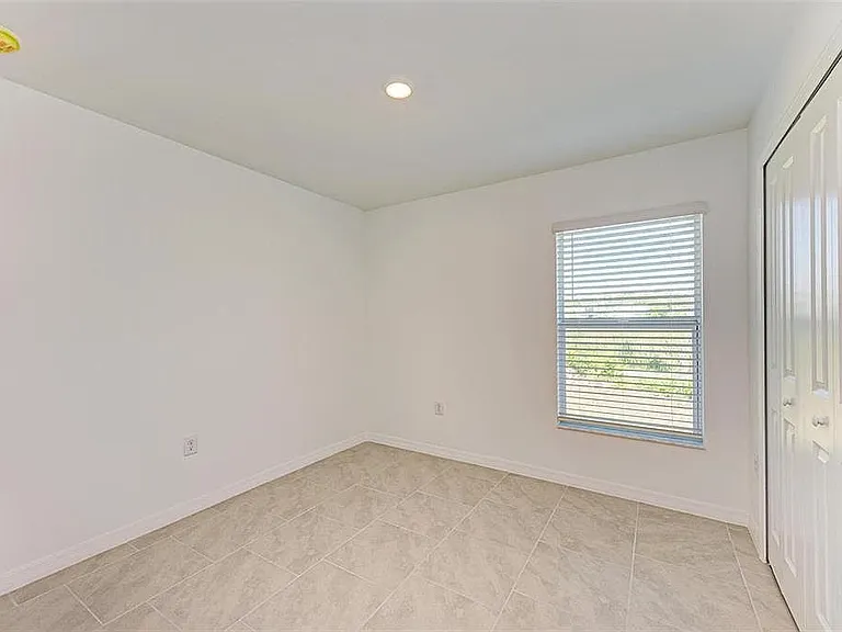 23444 Steeple Ave — Photo 22