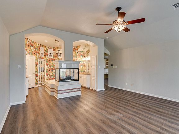 5th image of 8800 Kameryn Ln