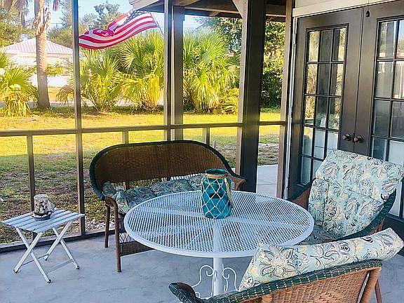 Brand New Screened Porch 