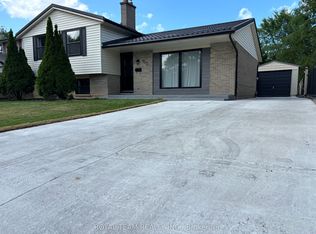 653 Steeplechase Dr, London, ON N6J3P3