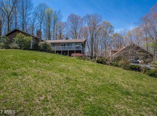 6710 Venus Dr, Huntingtown, MD 20639
