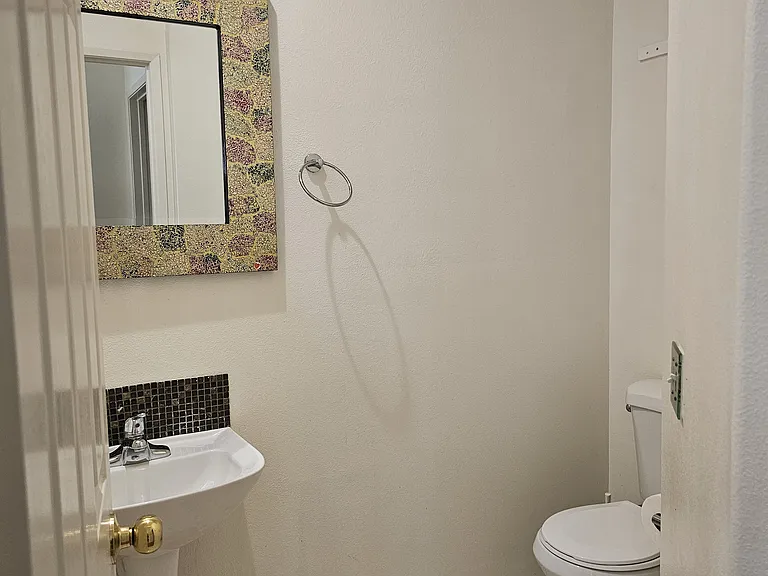 1751 Tallowberry Ln — Photo 20