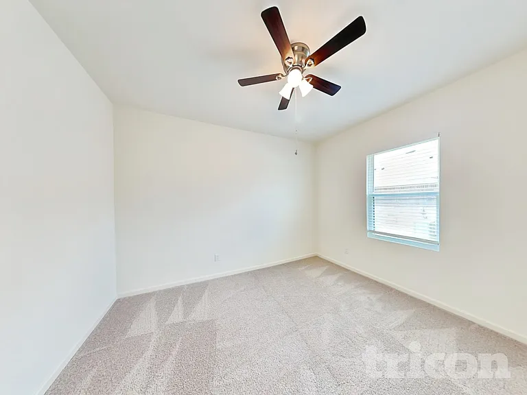 2532 Sanders Creek Dr — Photo 11