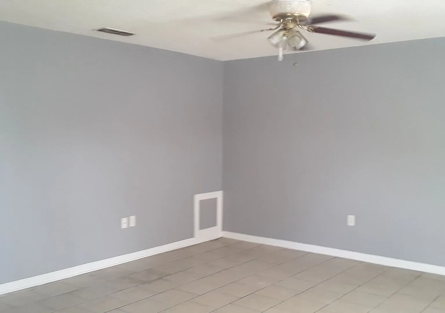 Three Bedroom Two Bath in the Combee Settlement area — Photo 3