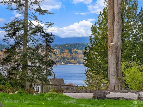 29700 Beach Drive NE, Poulsbo, WA 98370