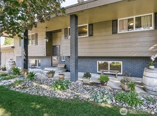 118 Orchard Way, Richland, WA 99352