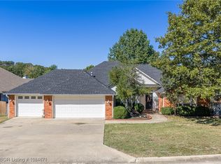 3401 Kinross Dr, Fort Smith, AR 72908