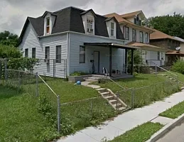 580 N Temple Ave photo 1