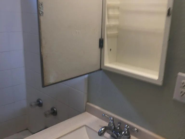328 N Garfield St #B — Photo 2