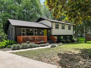 5200 Carriage Drive Circle, Charlotte, NC 28205