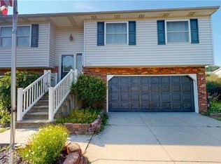 2032 Asheboro Dr, Erie, PA 16510