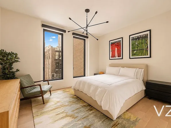 540 6th Ave #6F, New York, NY 10011