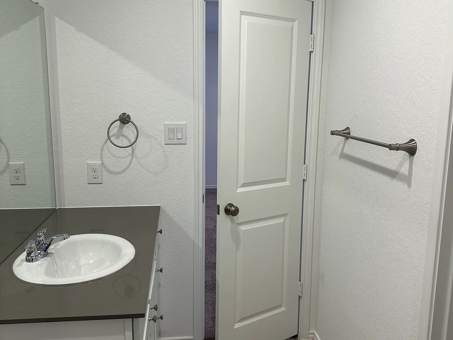 3 bed, 1440 sqft, $1,525 — Photo 4
