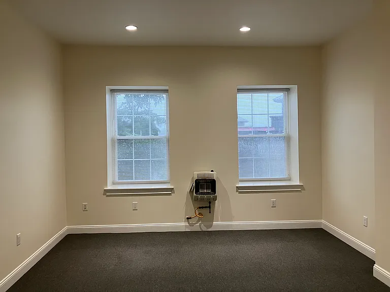 507 Pine St #3 — Photo 16