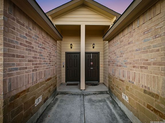 3rd image of 10115 Westover Bluff