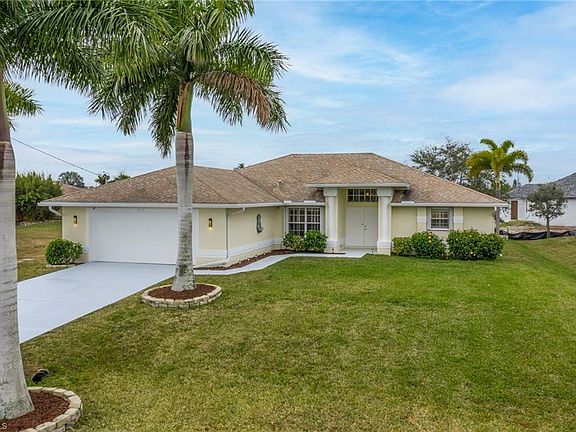 2nd image of 212 NW 35th Pl
