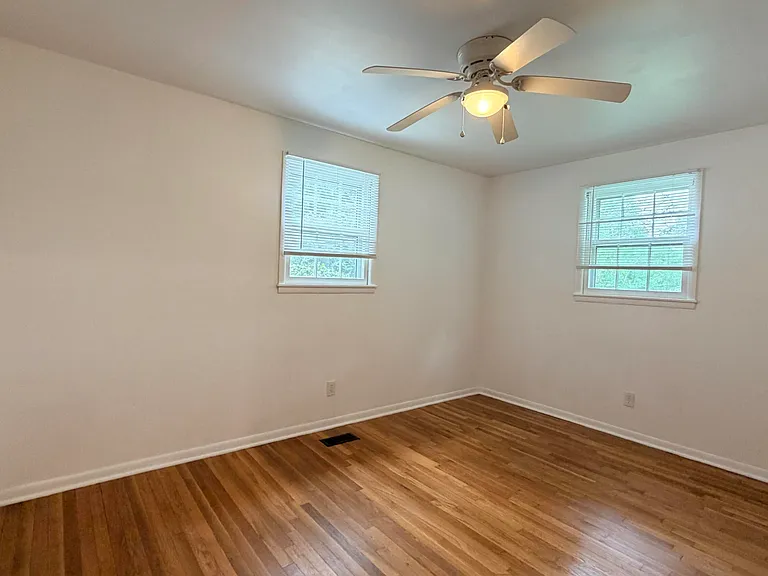 412 Seminole Trl — Photo 15