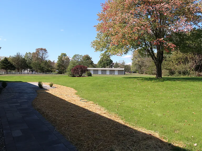 18 Cleef Dr — Photo 10