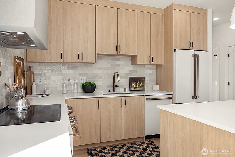 3rd image of 1506 N 100th Street