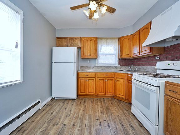 5th image of 131 Arthur Ave #2A