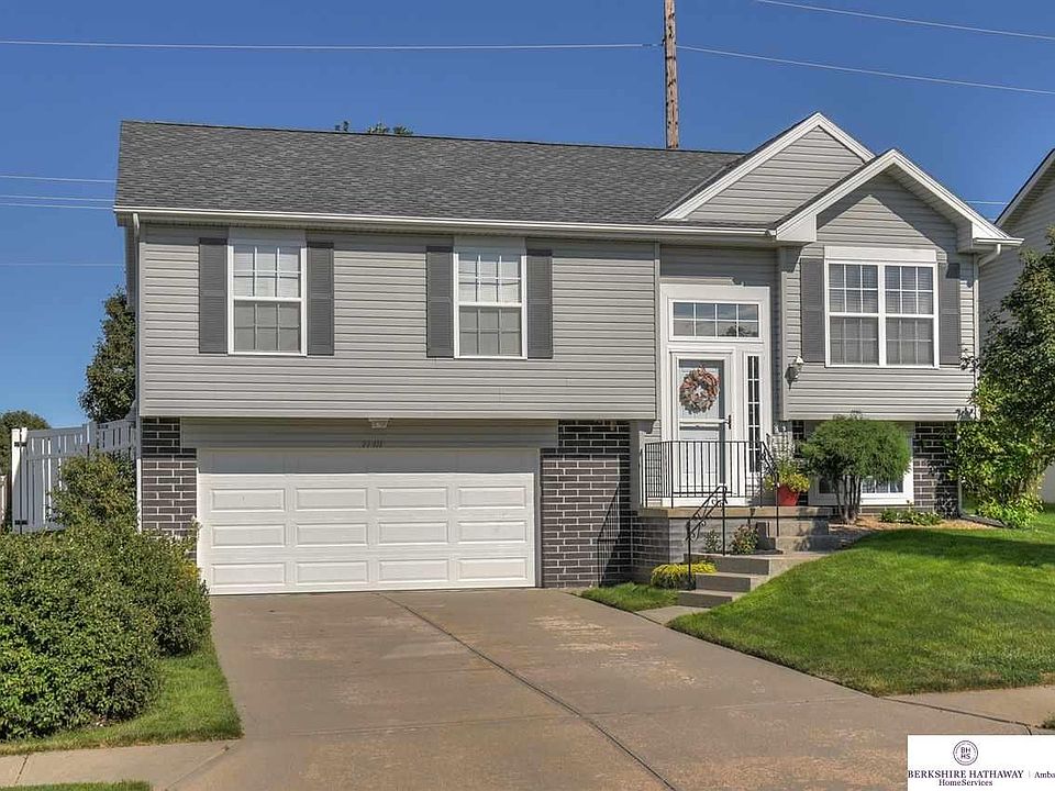 1st image of 14411 S 25th Ave