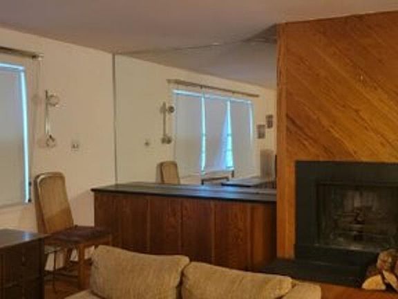 3rd image of 68 Pickersgill Sq