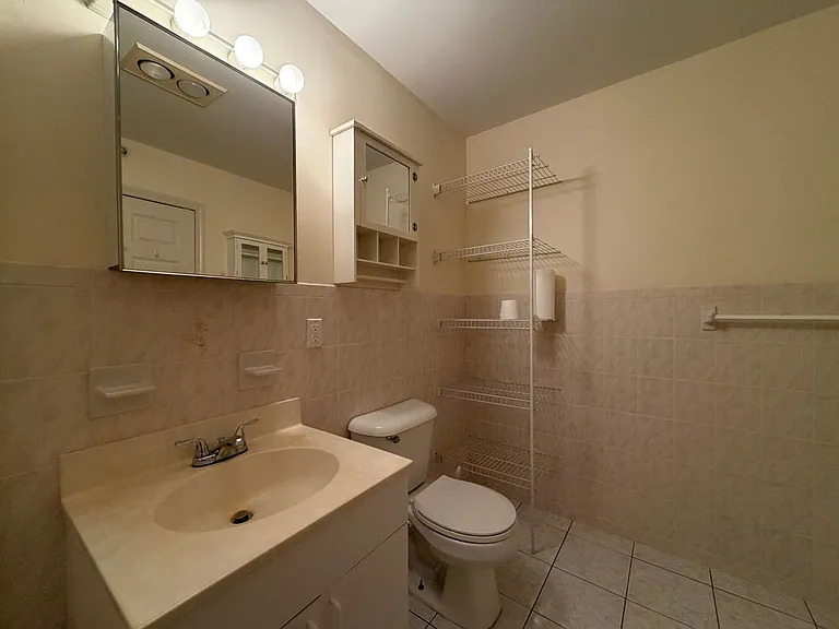 172 Middle St #506 — Photo 10