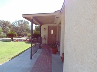 1736 Burton Way, Bakersfield, CA 93306