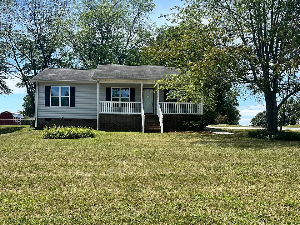 202 Pulliam St