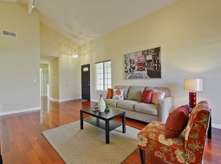 1602 Morgan St, Mountain View, CA 94043