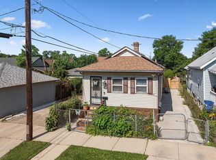 707 Youngs Ave, Joliet, IL 60432