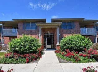 621 Cambridge Ct, Munster, IN 46321