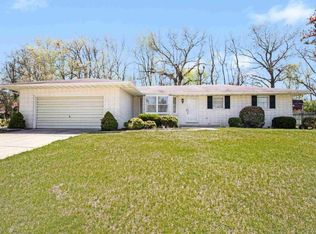 26272 Whippoorwill Dr, South Bend, IN
