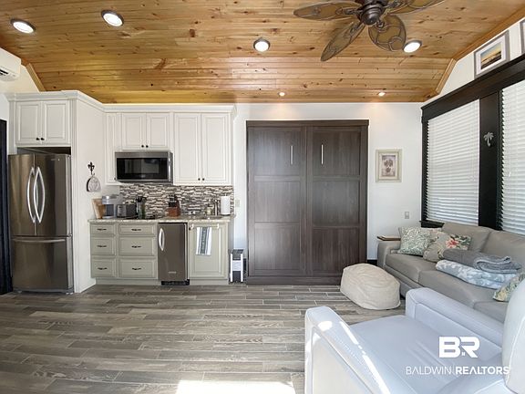 4th image of 28888 Canal Rd #36