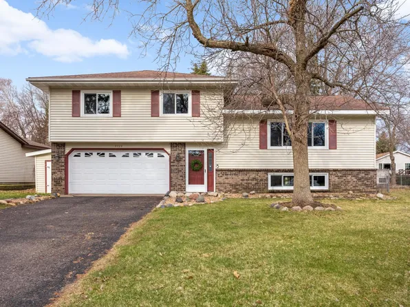 9724 Jackson St NE, Blaine, MN 55434