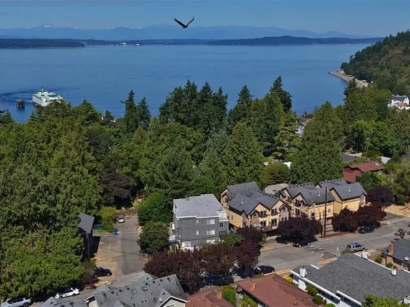 9113 45th Avenue SW, Seattle, WA 98136