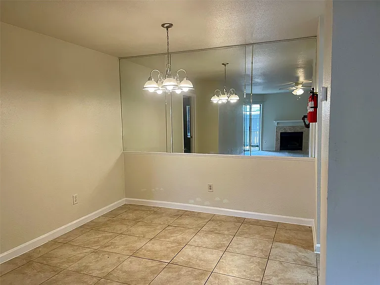 9797 Leawood Blvd #1405 — Photo 5