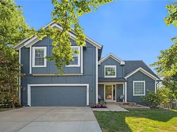 4709 Lone Elm St, Shawnee, KS 66226