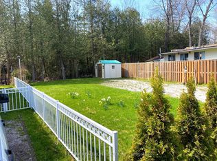 53 Horseshoe Cir, Georgina, ON L0E 1N0