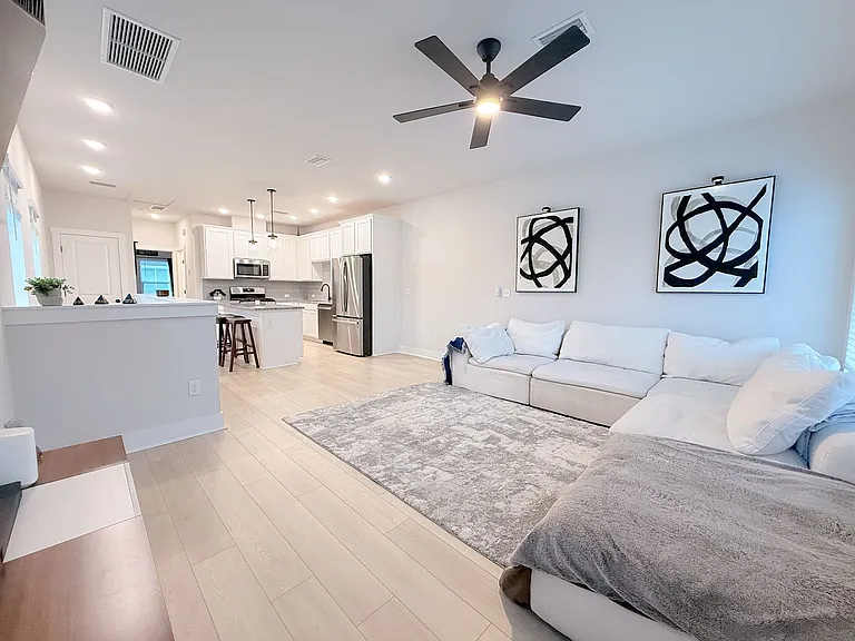 11102 Quantum Ct — Photo 4