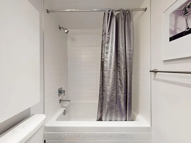 11 Charlotte St #1707 — Photo 27