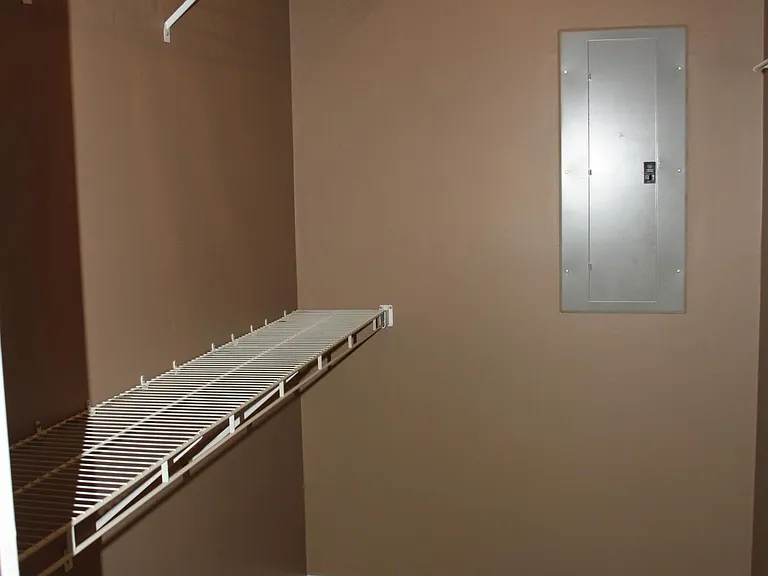 152 Stonybrook Dr — Photo 33