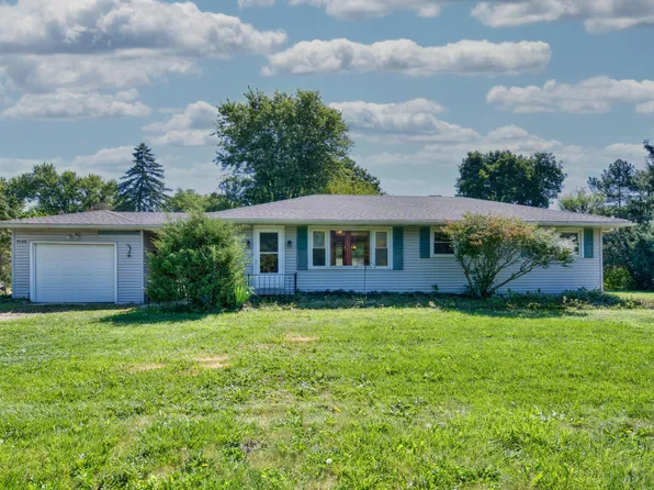 5106 N Calumet Ave, Valparaiso, IN 46383