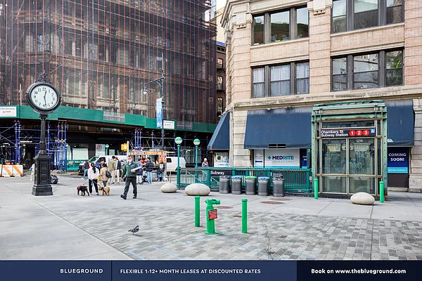 Rented by The Blueground | media 101