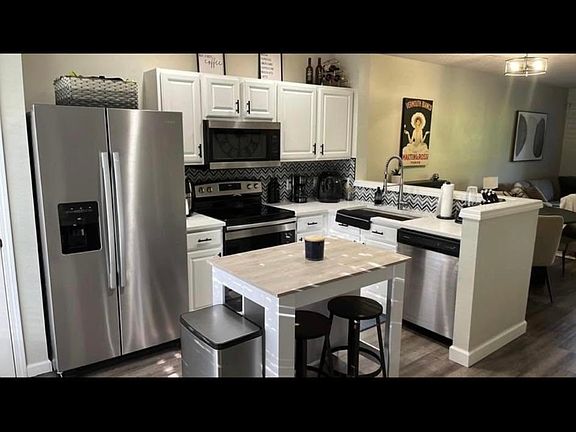 3rd image of 4425 Barnstead Dr