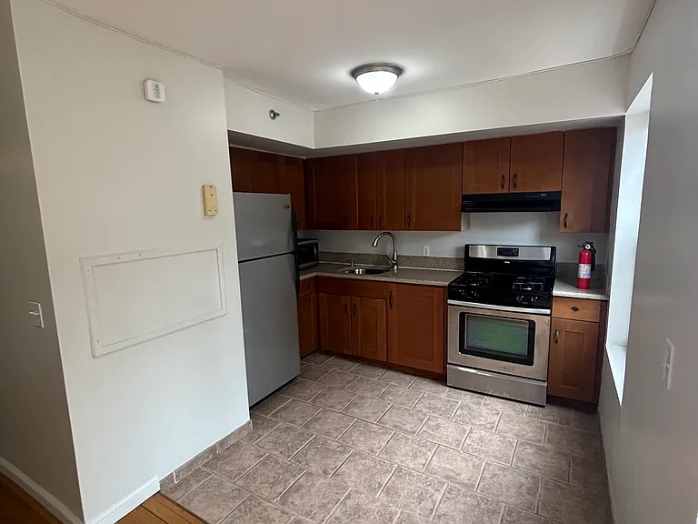 319 Grand Ave #347B — Photo 3