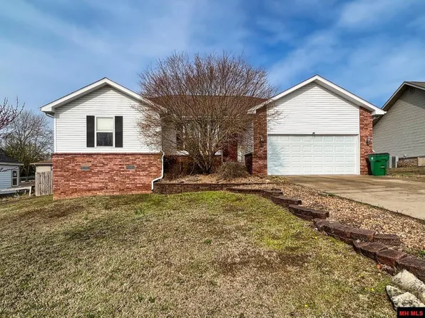 532 Melanie Dr, Gassville, AR 72635